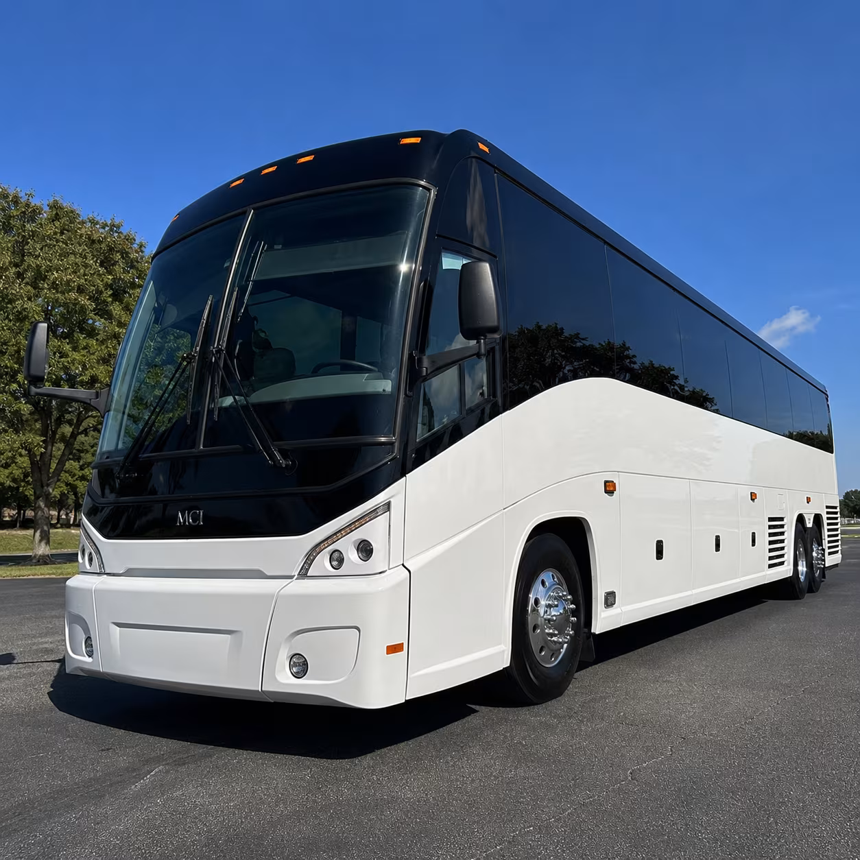 charter buses to john ball zoo and grand rapids museums keep every student together
